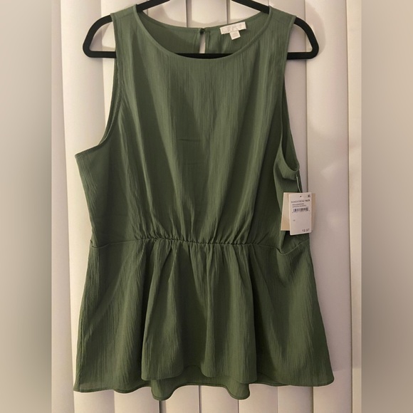 Olive green peplum tank top. - Picture 1 of 4
